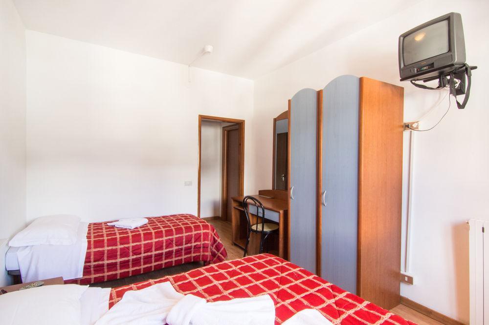 Excelsior Cimone Hotel Club San Martino Di Castrozza Esterno foto