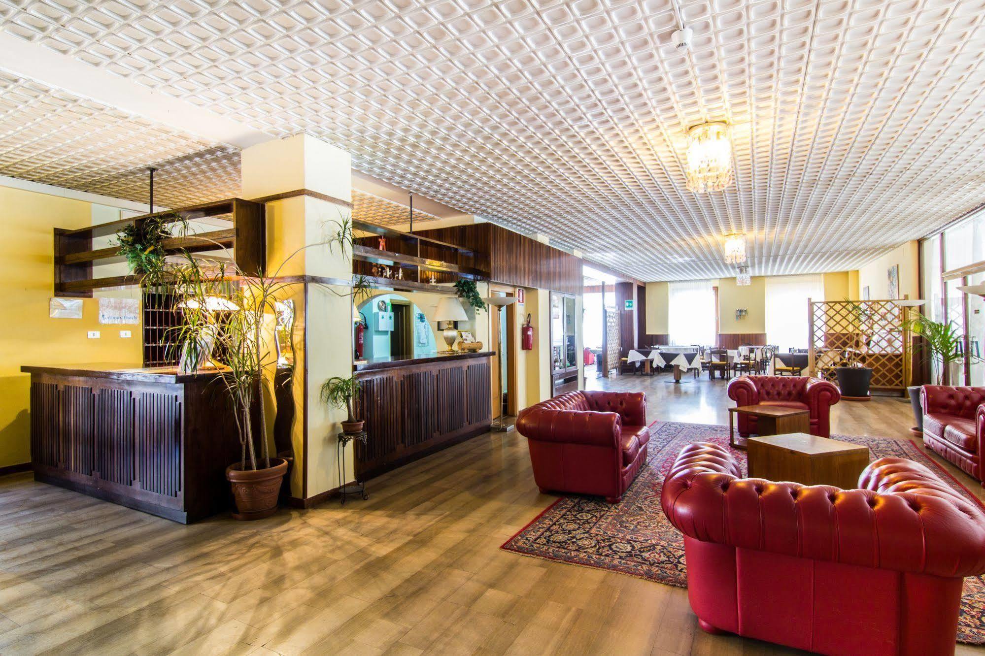 Excelsior Cimone Hotel Club San Martino Di Castrozza Esterno foto