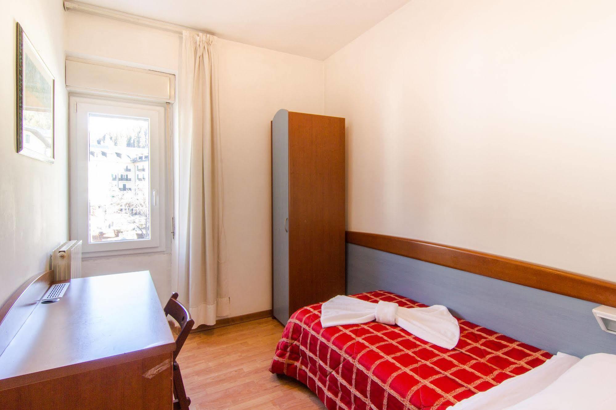 Excelsior Cimone Hotel Club San Martino Di Castrozza Esterno foto